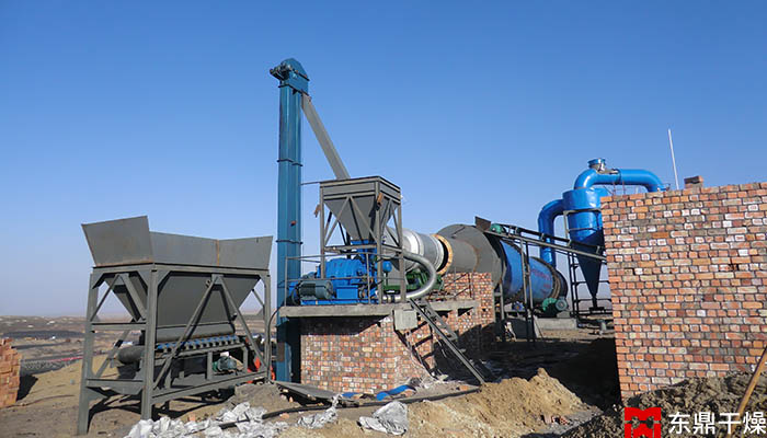 蘭炭烘幹機、蘭炭烘幹機設(shè)備、蘭炭烘幹生產流程圖片 蘭炭(tàn)烘幹機、蘭炭烘幹機設備、蘭炭烘幹生產流程圖片